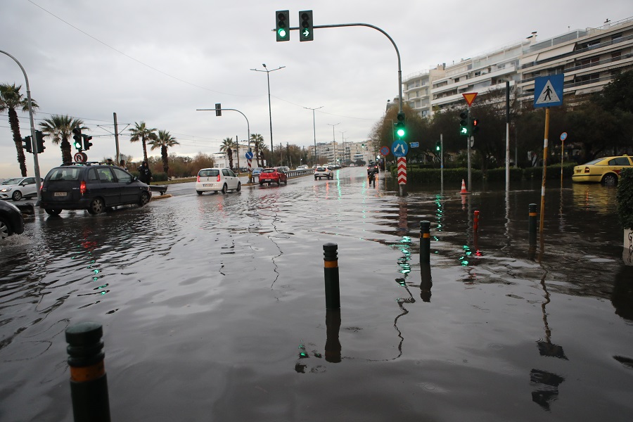 πλημμυρες κινηση