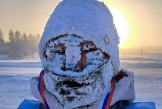  Μαραθωνοδρόμος στη Σιβηρία τερμάτισε… κατεψυγμένος σε θερμοκρασία -54,9 C (vid)