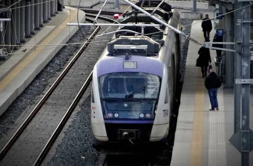 Hellenic Train: Δέντρο έπεσε στις γραμμές στη Δεκέλεια – Με λεωφορείο η σύνδεση Αθήνα – Αφίδνες