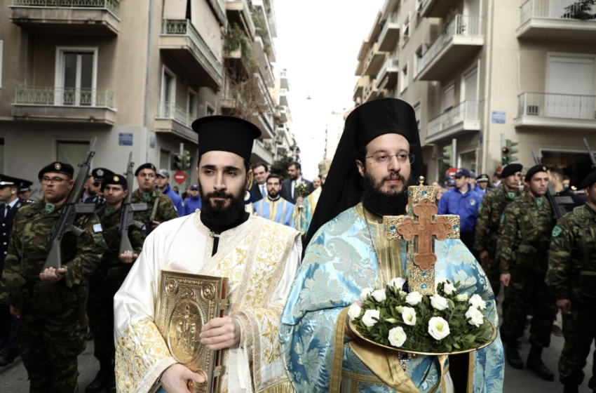  Με λαμπρότητα ο εορτασμός των Θεοφανείων στην Αθήνα