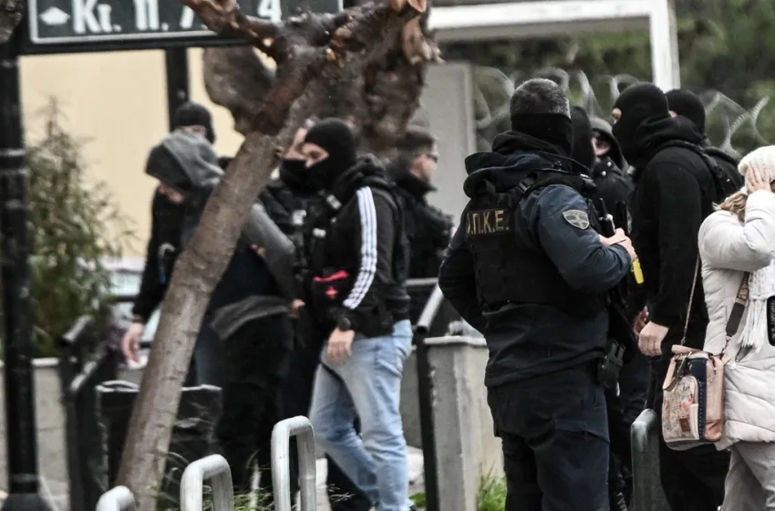  Greek Mafia:Ένταλμα για 45χρονο ομογενή- Νέα στοιχεία για τις δολοφονίες Σκαφτούρου και Ρουμπέτη-Μουζακίτη