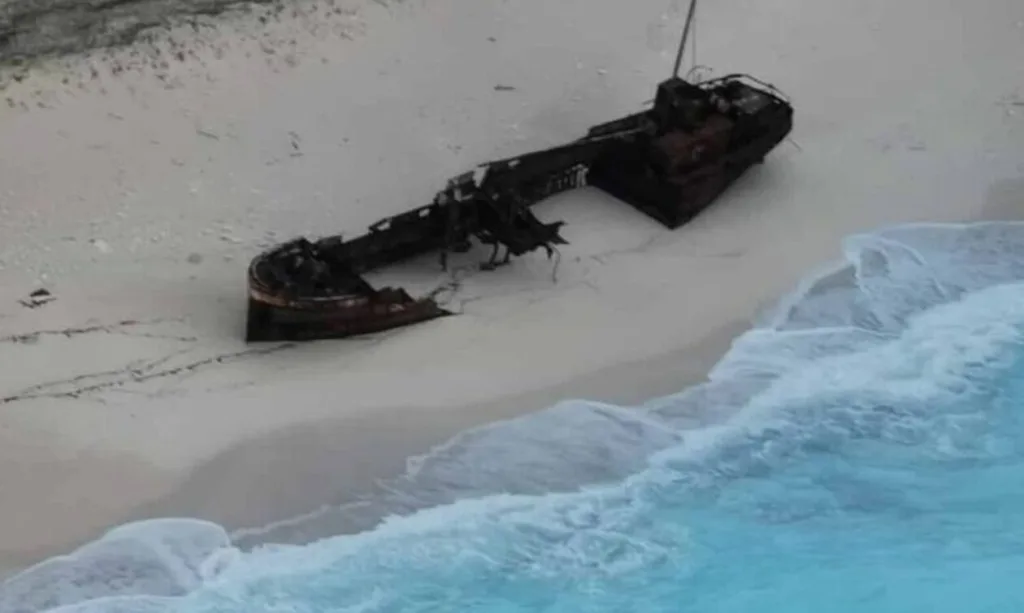 zakynthos navagio 1068x659 1 768x474 1