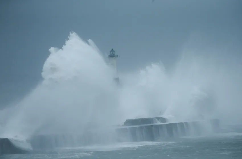  Λιμεναρχείο Ρόδου: Σημαντική επιδείνωση του καιρού στα νησιά του Ανατολικού Αιγαίου και στα Δωδεκάνησα