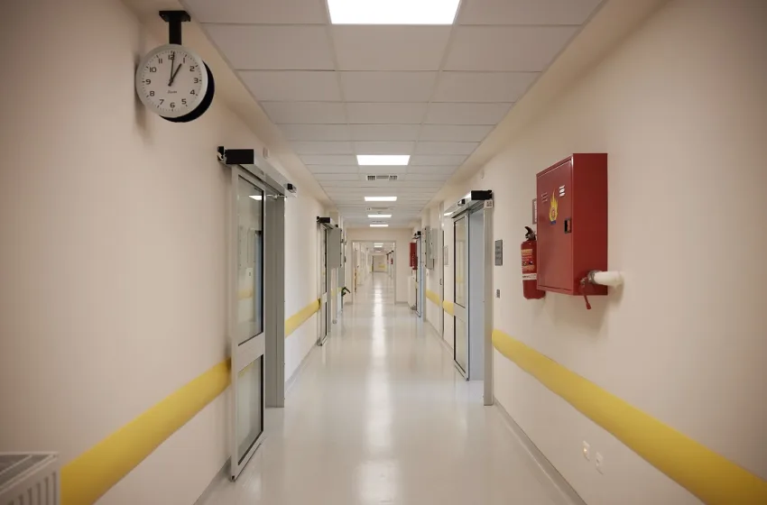  Δραματική έκκληση ΠΟΕΔΗΝ στον Γεωργιάδη: Να μην απολυθούν 6.000 συμβασιούχοι από τα νοσοκομεία
