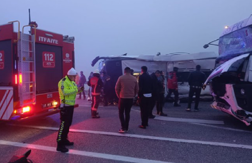  Νέα φονική σύγκρουση στην Τουρκία με λεωφορείο και φορτηγό – Πολλοί νεκροί και τραυματίες