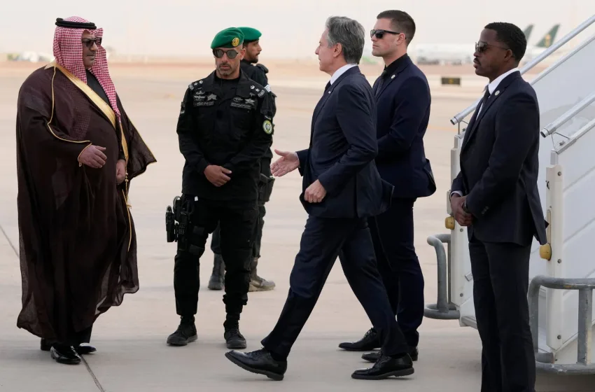  Στη Σαουδική Αραβία ο Μπλίνκεν -Ο στόχος του νέου ταξιδιού στη Μ. Ανατολή