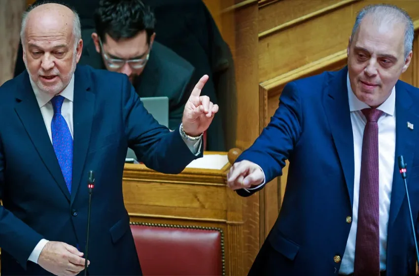  Βελόπουλος στη Βουλή: “Για ποια Δικαιοσύνη μιλάμε;”  – Άγρια κόντρα με Φλωρίδη και για τα Τέμπη