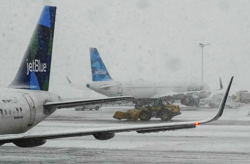  Ισχυρή χιονοθύελλα “παρέλυσε” τις ΗΠΑ -Ακυρώθηκαν 1200 πτήσεις (εικόνες,vid)