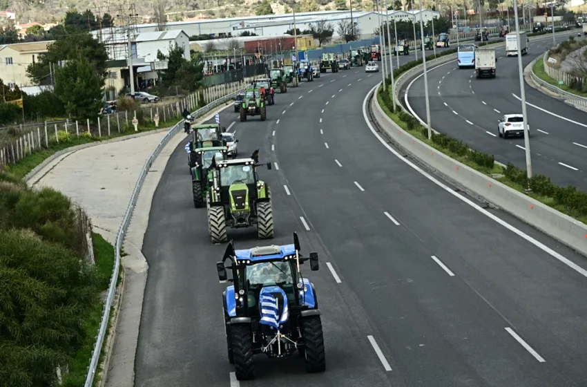  Αγρότες: Έφτασαν στην Αθήνα τα πρώτα τρακτέρ – Μήνυμα της ΕΛ.ΑΣ. στους πολίτες