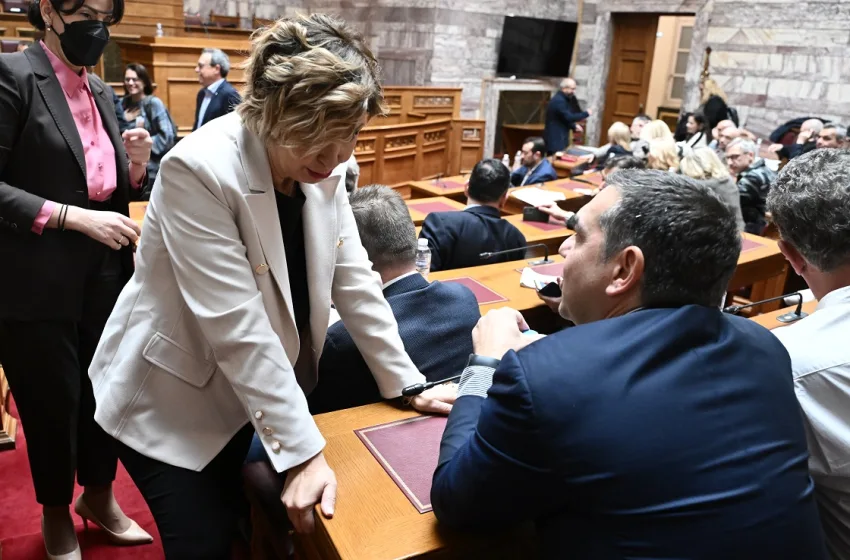  Συνάντηση Τσίπρα-Γεροβασίλη- Ανακοινώνει τις αποφάσεις της για την προεδρία του ΣΥΡΙΖΑ