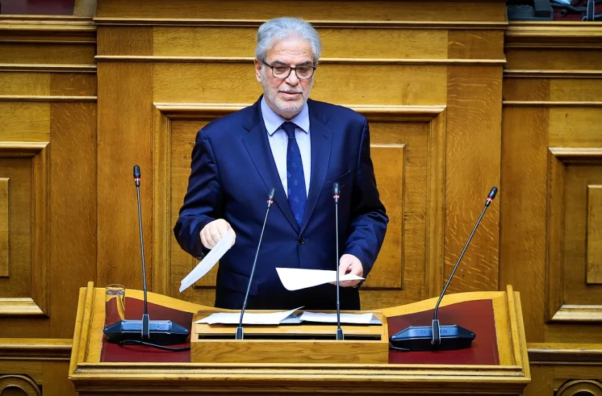  Θύελλα με την τοποθέτηση Στυλιανίδη στη Βουλή ότι η μισή Κύπρος είναι τουρκική- Η εξήγηση του Υπουργού