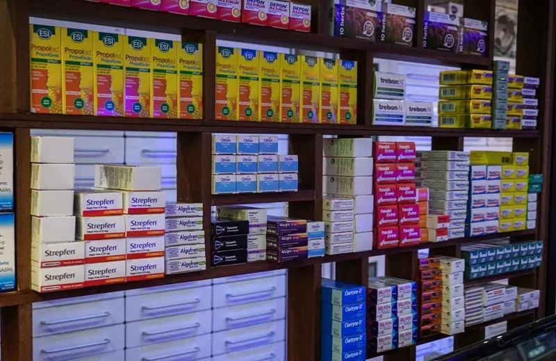  Ελλείψεις στα φαρμακεία: Εξαφανίστηκαν παιδικές αντιβιώσεις και αναλγητικά 