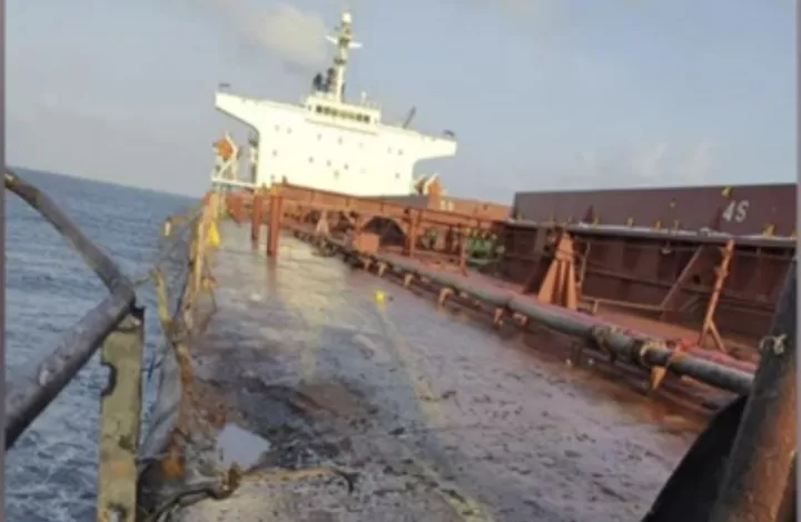 Ερυθρά Θάλασσα: Ντοκουμέντο από την επίθεση των Χούθι σε ελληνόκτητο πλοίο