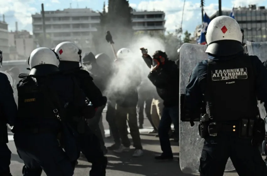  Επεισόδια Σύνταγμα:Αστυνομικός έχασε γεμιστήρα γεμάτο με σφαίρες (εικόνα)