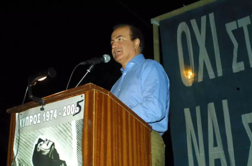  Πέθανε ο Μιχάλης Χαραλαμπίδης, συγγραφέας και ιδρυτικό στέλεχος του ΠΑΣΟΚ