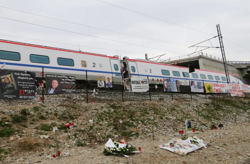  Συγκλονιστικό γκράφιτι στη μνήμη της Κέλλυς Πορφυρίδου που σκοτώθηκε στα Τέμπη (εικόνα)