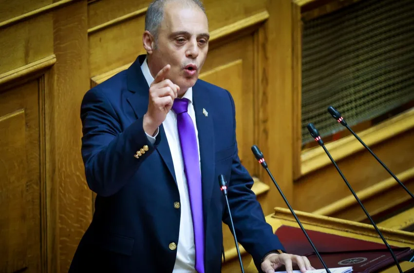  Άρση ασυλίας του προέδρου ΕΛΛΗΝΙΚΗΣ ΛΥΣΗΣ Κυριάκου Βελόπουλου αποφάσισε η Ολομέλεια της Βουλής