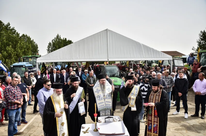  Κιλελέρ: Ένταση με τους αγρότες – Απέκλεισαν το μνημείο – Μπλόκο στα κυβερνητικά στελέχη