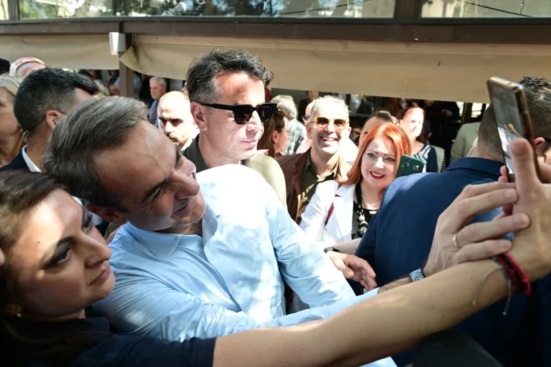  Μητσοτάκης: “Εγώ δεν κουρεύομαι με κάμερες”