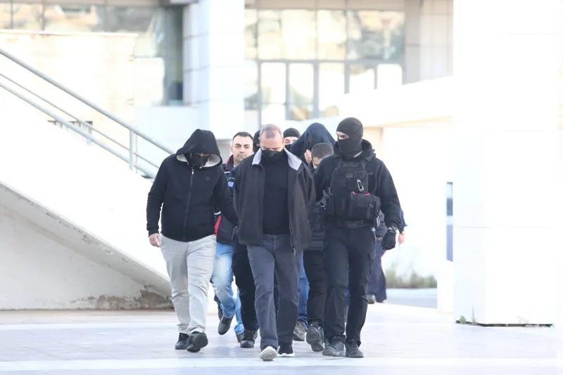  Πολάκης: “Η πρόταση του εισαγγελέα αποδεικνύει την σήψη του Κράτους Δικαίου”