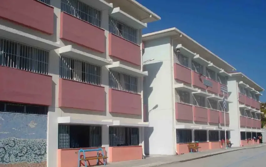 σχολειο Θεσσαλονίκη