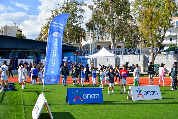  Οι Αθλητικές Ακαδημίες ΟΠΑΠ εφοδιάζουν 25.000 παιδιά με νέο αθλητικό εξοπλισμό – Στήριξη σε 200 ακαδημίες ποδοσφαίρου και μπάσκετ σε κάθε γωνιά της Ελλάδας