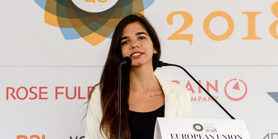 1490902 boutirakou diana 930 jpg