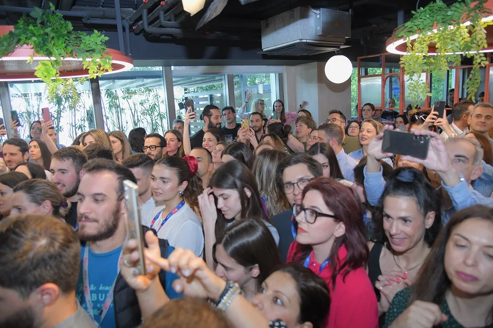 Ένα 24ωρο με τη Μαρίνα Σάττι – Το vlog της τραγουδίστριας λίγο πριν αναχωρήσει για το Μάλμε 10 8 2 jpg