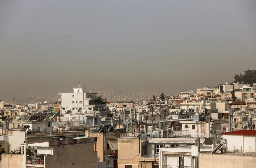  Νέο κύμα αφρικανικής σκόνης από Δευτέρα -Επιστρέφουν 30αρια και θυελλώδεις άνεμοι