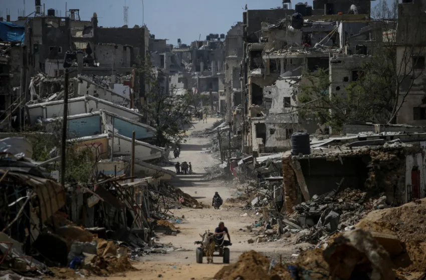   Αδιάκοπο σφυροκόπημα: Οι ισραηλινές δυνάμεις βομβαρδίζουν ξανά τη βόρεια Γάζα
