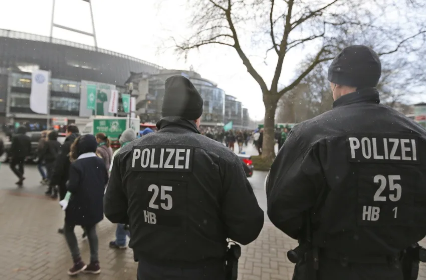  Γερμανία: Η αστυνομία διέλυσε φιλοπαλαιστινιακό συνέδριο στο Βερολίνο