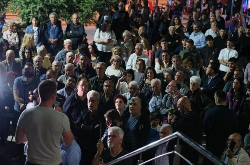  Κασσελάκης/Μοίρες Ηρακλείου: Η ζεστή υποδοχή και η συνάντηση με συγγενή οικογένειας που τον είχε βοηθήσει στις ΗΠΑ (vid)