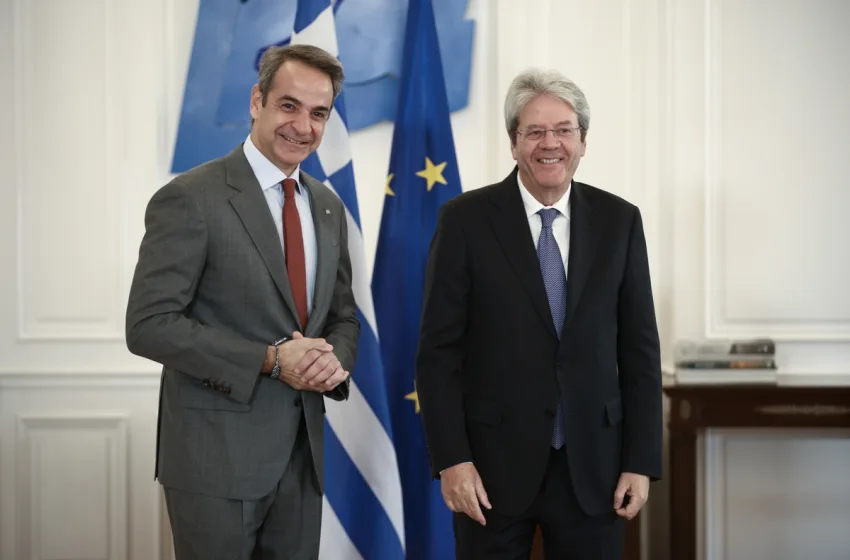  Τζεντιλόνι: Εύσημα στην ελληνική οικονομία- “Η Ελλάδα τρέχει με ανάπτυξη 2%”- Μητσοτάκης: Πηγαίνουμε αρκετά καλά