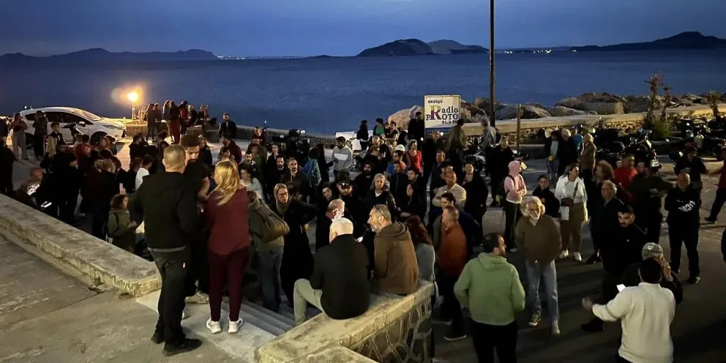 nisyros apelasi pateras sygkentrosi diamartyrias sexoualiki kakopoiisi 10xronos