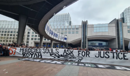  Τέμπη – Συγκλονίζει ο πατέρας του Δημήτρη Ασλανίδη: Σας ευχαριστώ για το πανό στις Βρυξέλλες, τα παιδιά μας θα δικαιωθούν”