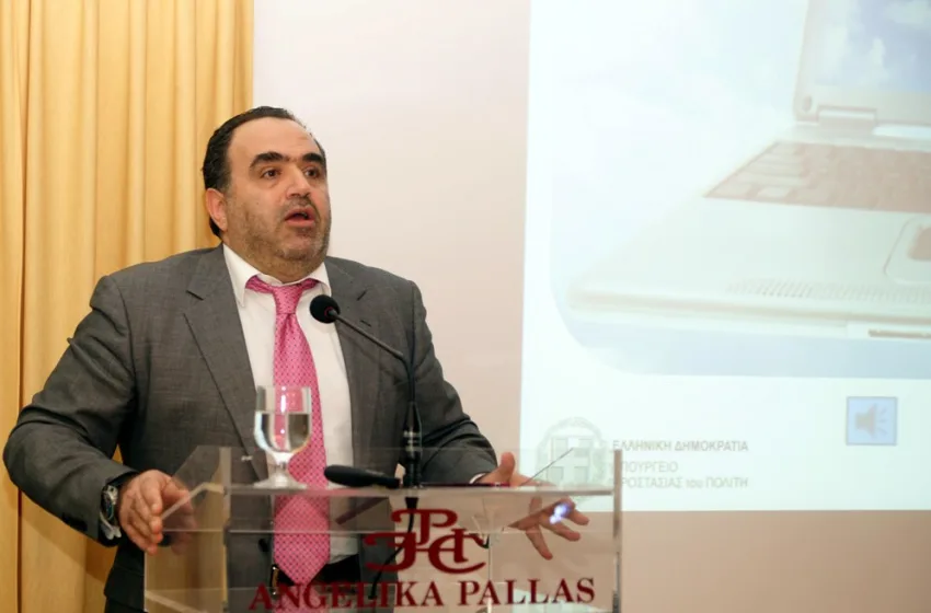  Ο Χαρδαλιάς “καρατόμησε” τον Σφακιανάκη για τη χυδαία δήλωση: “Η Κυριακή προκάλεσε τον γυναικοκτόνο της”