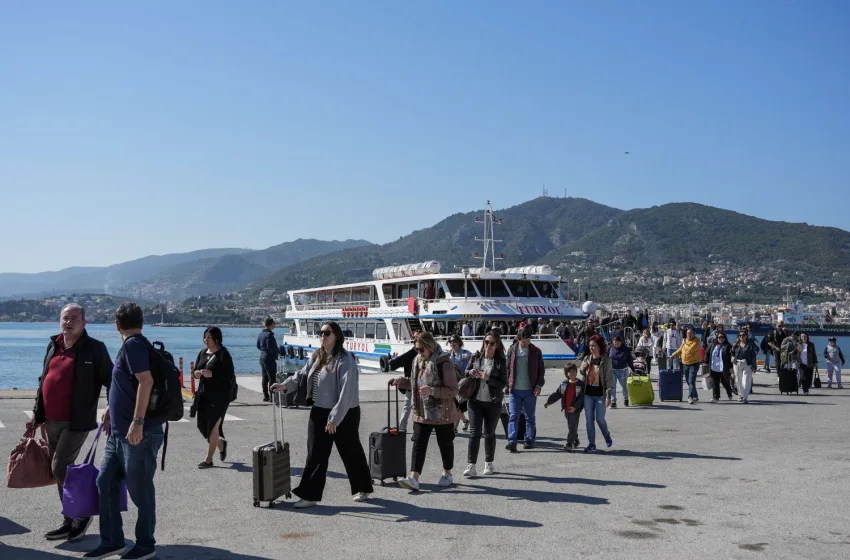  Σε πέντε ακόμη νησιά του Αιγαίου επεκτείνεται η βίζα express για Τούρκους τουρίστες