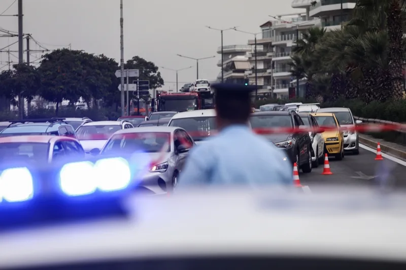  Καραμπόλα με εφτά αυτοκίνητα στην Αλίμου