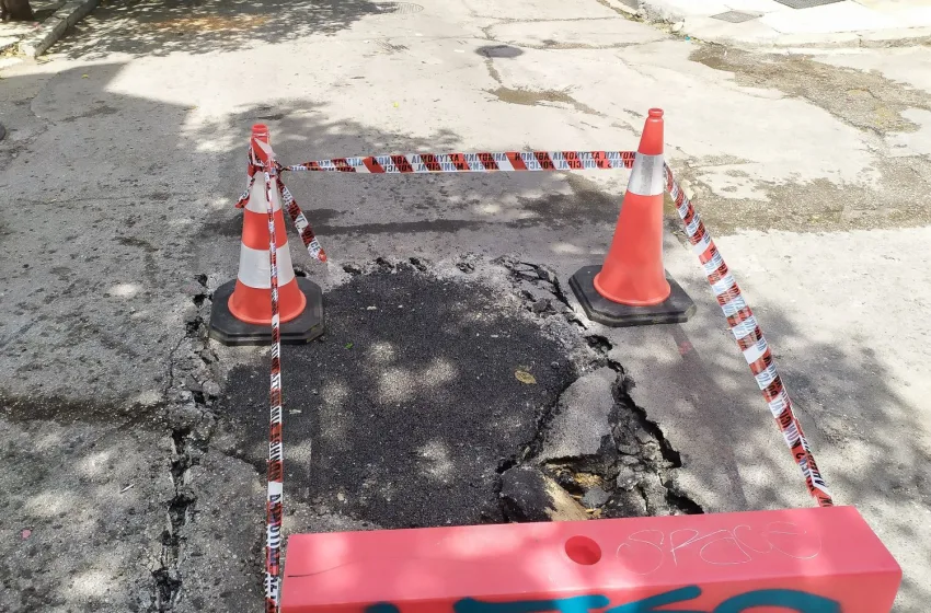  Αθήνα: Κλειστοί δρόμοι του κέντρου  λόγω βλάβης σε αγωγούς της ΕΥΔΑΠ