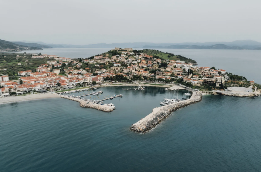  Ένα family-friendly “νησί” στην Πελοπόννησο – Ανακαλύψτε το