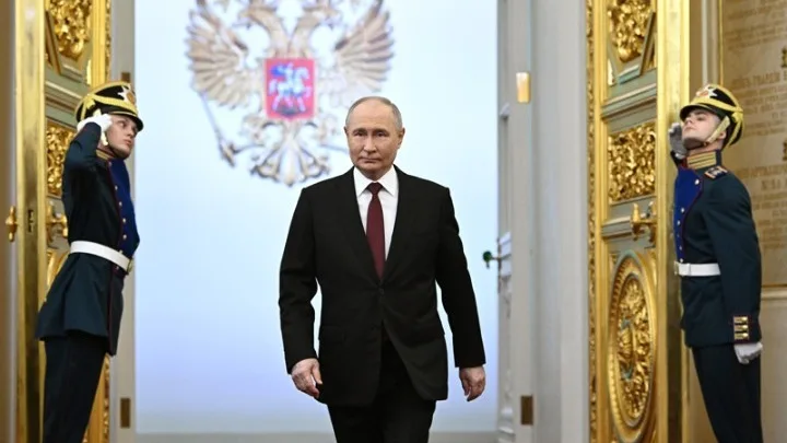 Ρωσία: Ο Βλαντίμιρ Πούτιν ορκίστηκε για πέμπτη θητεία στον προεδρικό θώκο