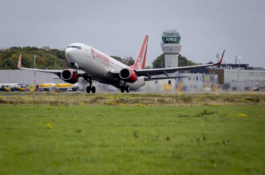  Τουρκία: Ο μπροστινός τροχός  Boeing 737 έσκασε κατά τη διάρκεια της προσγείωσης 