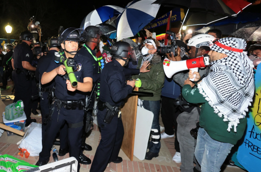  Αμερικανικά Πανεπιστήμια: “Πογκρόμ” κατά των φιλοπαλαιστίνιων ακτιβιστών, φοιτητών- Πάνω από 2000 συλλήψεις