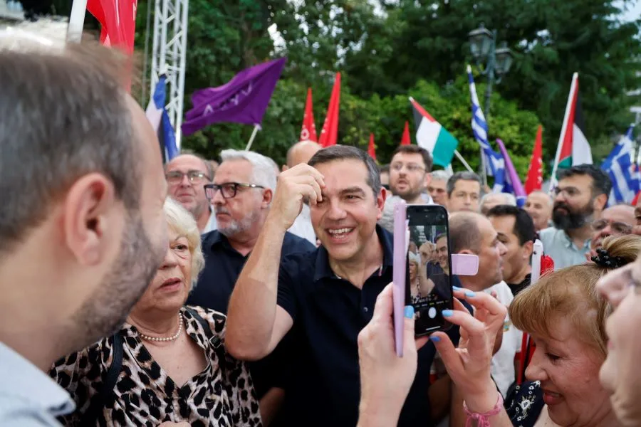 tsipras syntagmaaa jpg