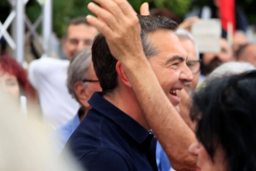 tsipras syntagmaaaaaaa jpg
