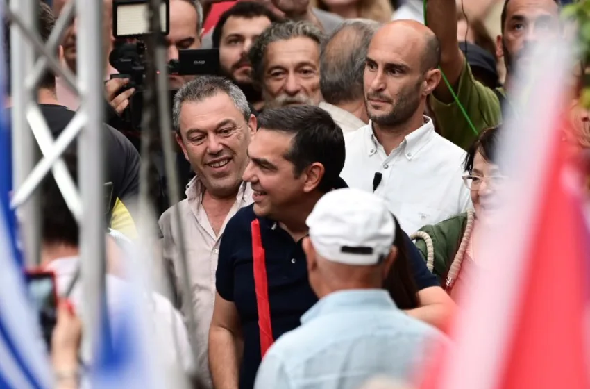 tsipras syntagmaaaaaaaa