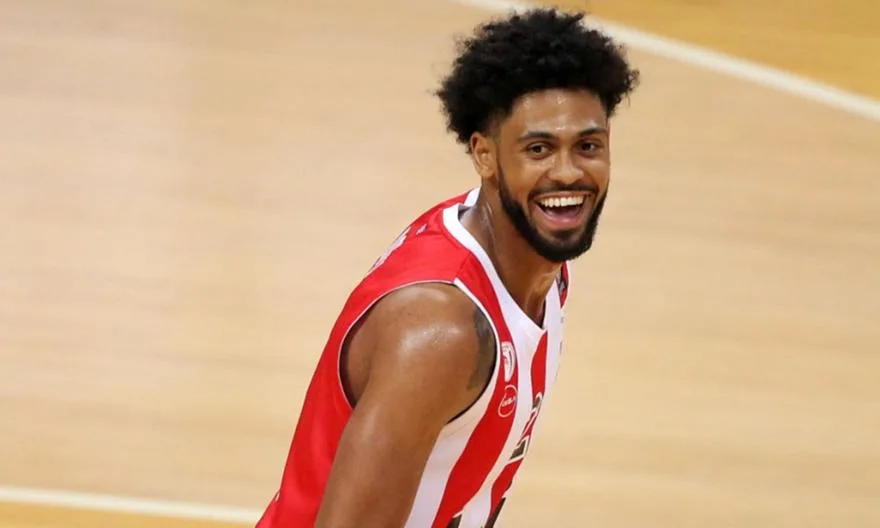 tyler dorsey olympiacos jpg