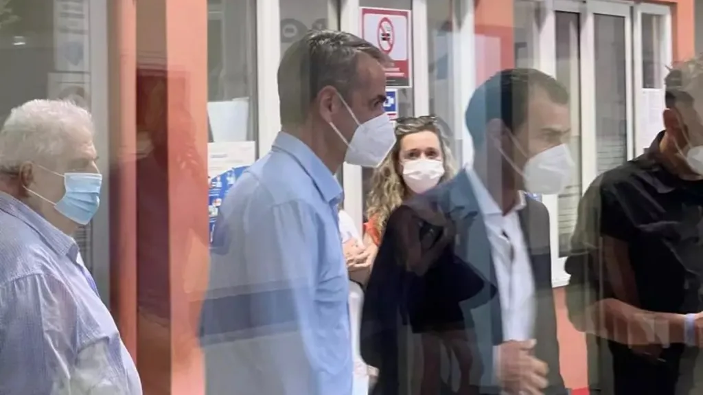 mitsotakis laiko nosokomeio