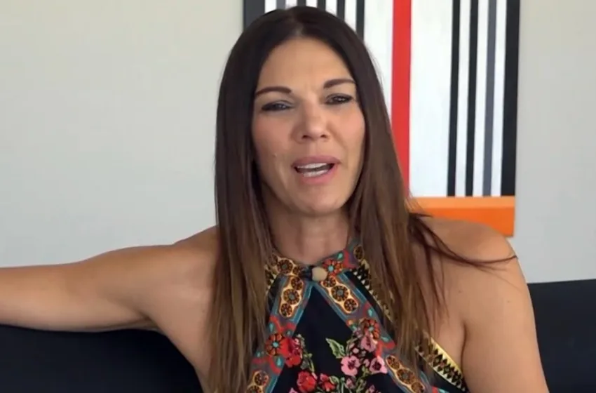  Παθέκα για Πολυχρονίου: Βριστήκαμε, του είπα ότι “δεν θα μπορούσα να είμαι με κάποιον στην ηλικία του πατέρα μου”