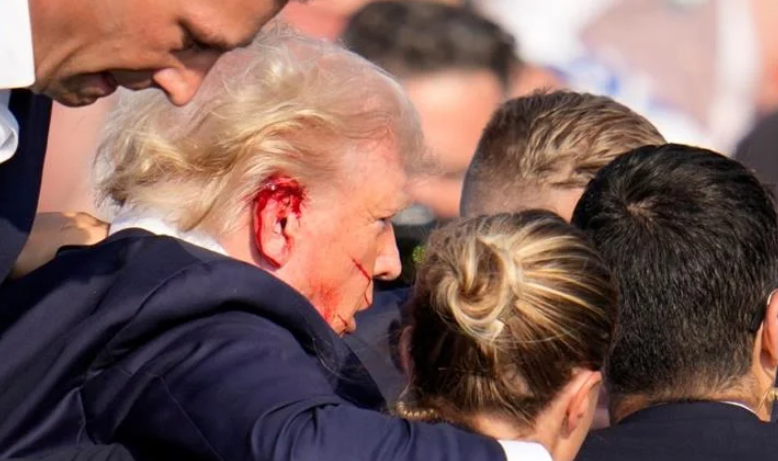  ΗΠΑ-Τραμπ: Οργή κατά της Μυστικής Υπηρεσίας – “Δεν βάλαμε σκοπευτές λόγω κεκλιμένης οροφής”